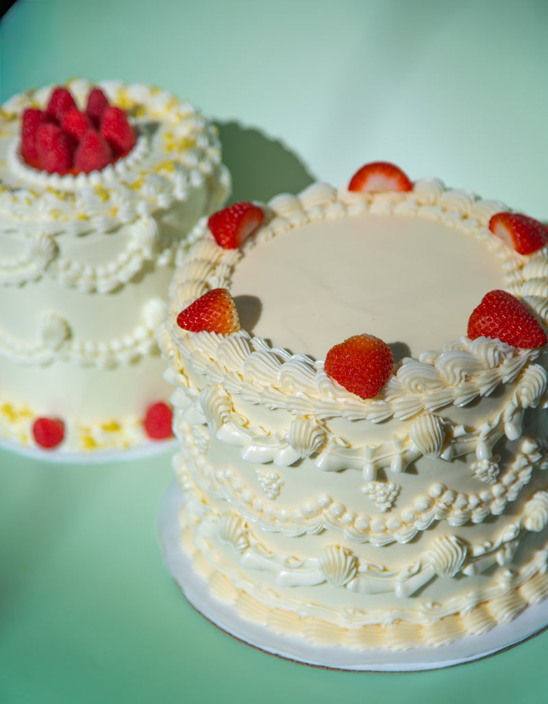 Chantilly Cake