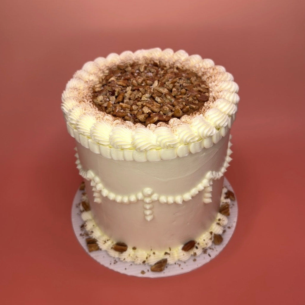 salted caramel cake, pecan cake, cinnamon cake, vanilla spongecake, chantilly cream, caramel