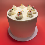 confetti cake, sprinkles, icing, chantilly cream, vanilla spongecake